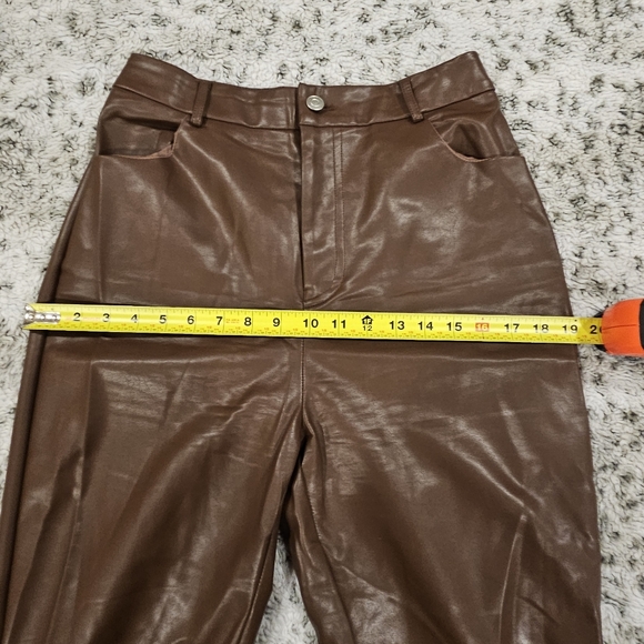 White Fox Edgy Rebellious SZ M Brown Hi Rise Sexy Faux Leather Mob Wife Pants - Picture 8 of 12